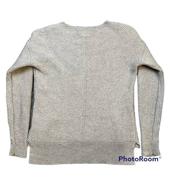 Aritzia Wilfred free ISABELLI Sweater - Picture 4 of 7